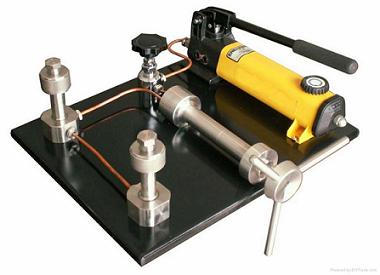 壓力校驗儀(yí)壓力泵